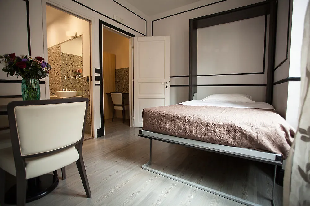 Royal Suite Du Vatican ローマ ゲストハウス